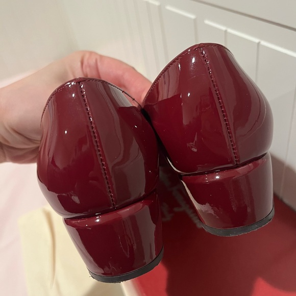 Salvatore Ferragamo Burgundy Patent Leather Heels Claret - Picture 12 of 16